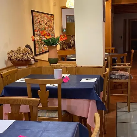 Parco Erosa 3*